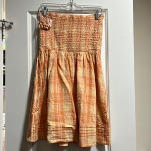 American Eagle strapless dress. Size Medium. Orange plaid